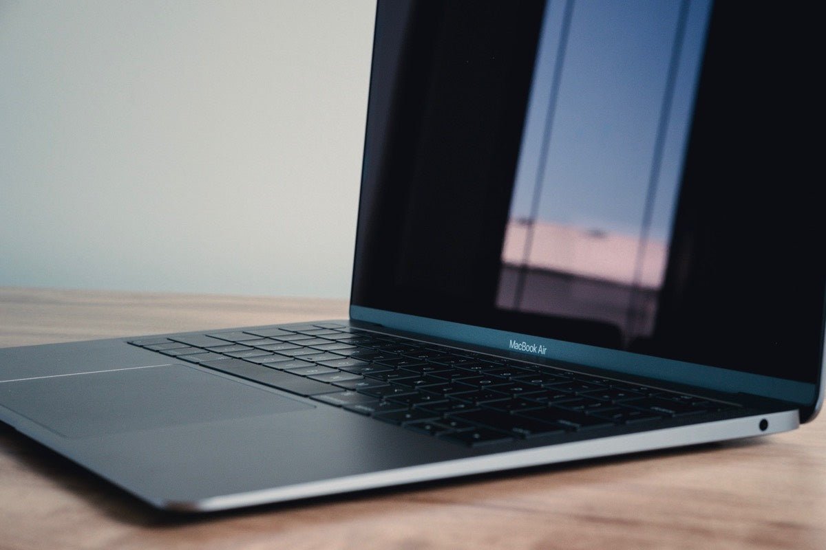 MacBook Air 2018 (13-inch) i5 8GB RAM - iApples.nl